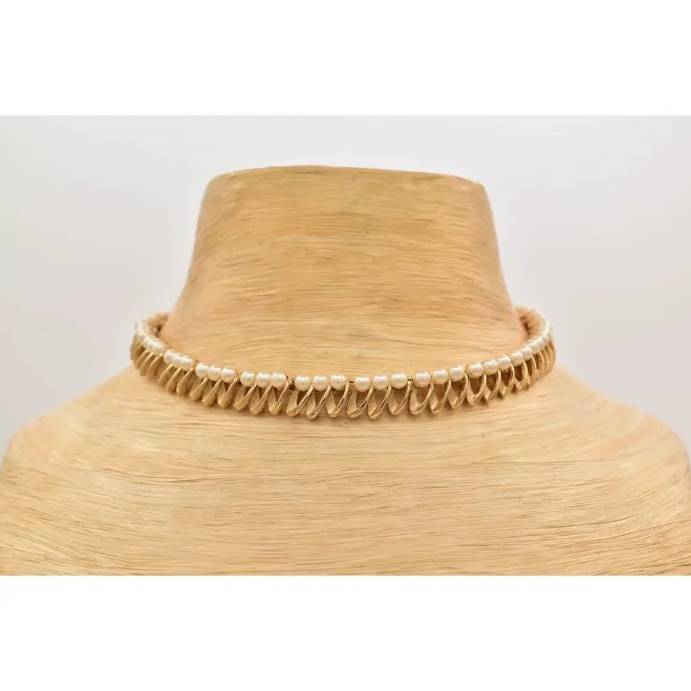 Crown Trifari Vintage Choker Necklace Pearl Brushed Gold Signed 50s 1940s BinBL